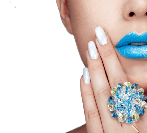 beauty-girl-face-close-up-with-blue-lips-P8AL6ZR